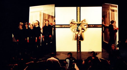 1993: Der Chor packt aus, Eingangsbild